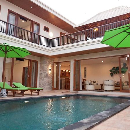 Pineapple Villa Sanur Exteriér fotografie